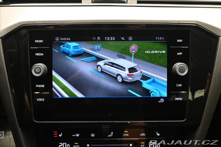 Volkswagen Passat 2,0 TDI 110 KW DSG Busine 2023