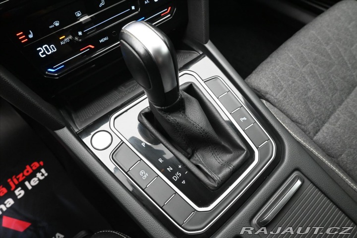 Volkswagen Passat 2,0 TDI 110 KW DSG Busine 2023