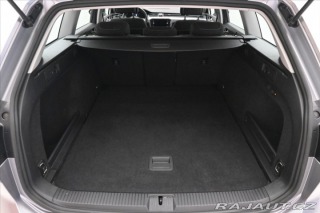 Volkswagen Passat 2,0 TDI 110 KW DSG Busine 2023