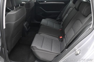 Volkswagen Passat 2,0 TDI 110 KW DSG Busine 2023