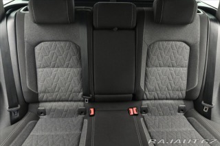 Volkswagen Passat 2,0 TDI 110 KW DSG Busine 2023