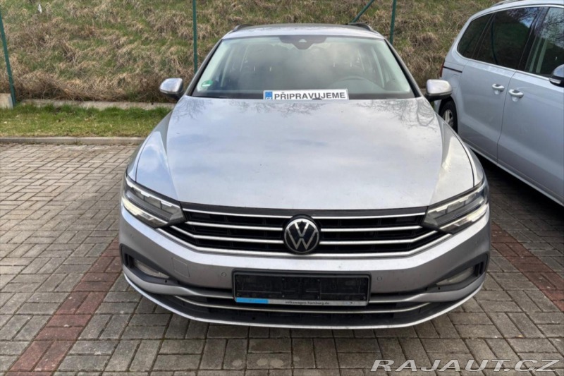 Volkswagen Passat 2,0 TDI 110 kW DSG Busine