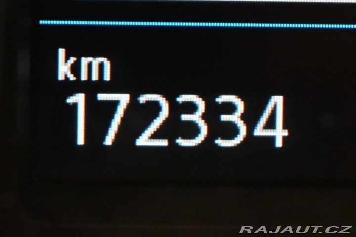 Volkswagen Passat 2,0 TDI 110KW DSG BUSINES 2023