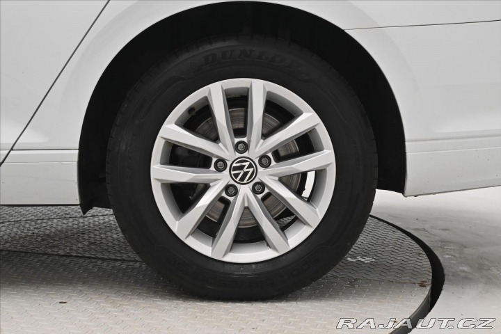 Volkswagen Passat 2,0 TDI 110KW DSG BUSINES 2023