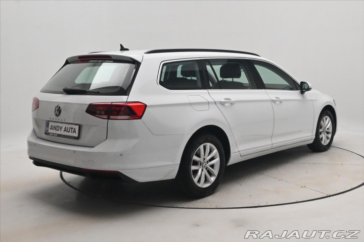 Volkswagen Passat 2,0 TDI 110KW DSG BUSINES 2023