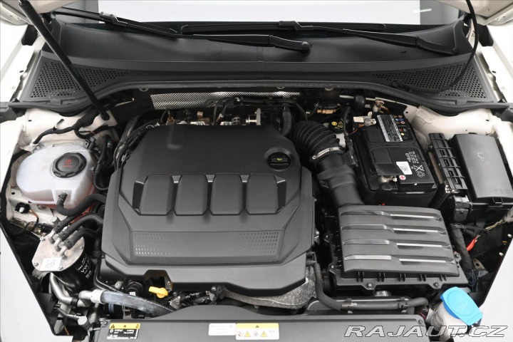 Volkswagen Passat 2,0 TDI 110KW DSG BUSINES 2023