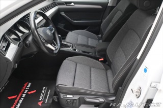 Volkswagen Passat 2,0 TDI 110KW DSG BUSINES 2023