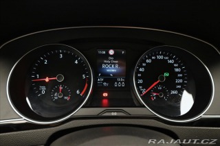 Volkswagen Passat 2,0 TDI 110KW DSG BUSINES 2023