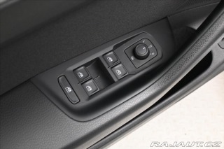 Volkswagen Passat 2,0 TDI 110 kW DSG Busine 2023