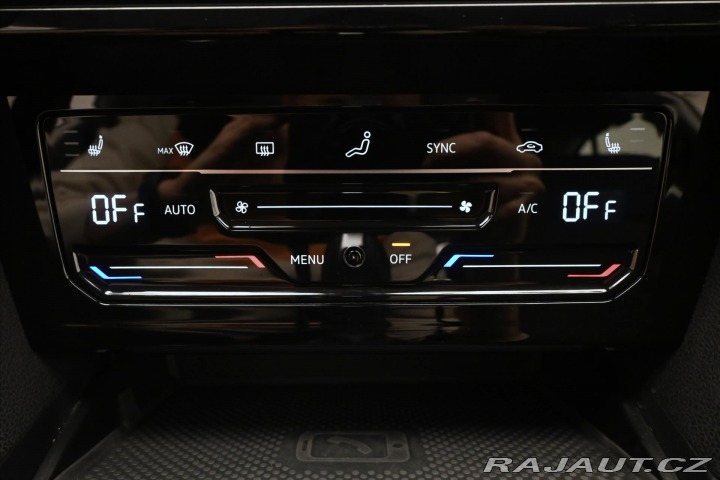 Volkswagen Passat 2,0 TDI 110 kW DSG Busine 2022