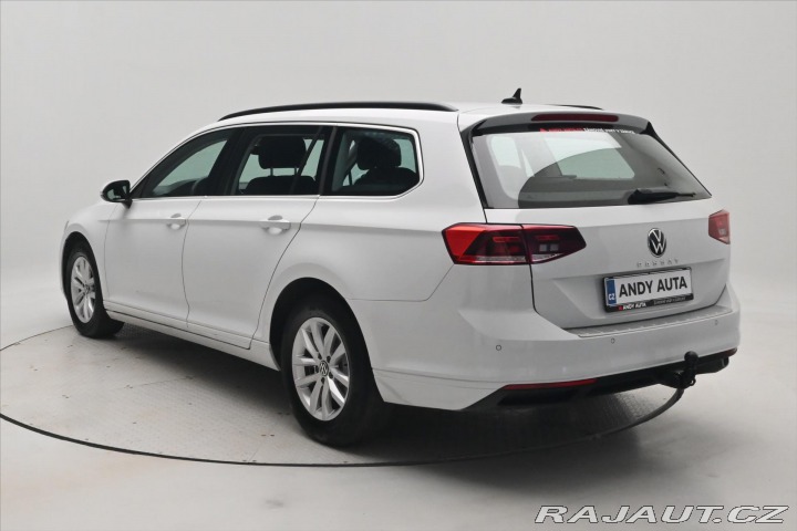 Volkswagen Passat 2,0 TDI 110 kW DSG Busine 2022