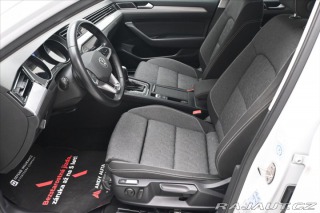 Volkswagen Passat 2,0 TDI 110 kW DSG Busine 2022