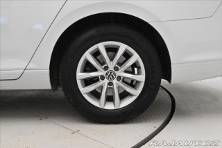 Volkswagen Passat 2,0 TDI 110 kW DSG Busine 2022