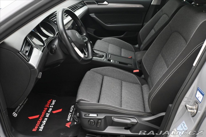 Volkswagen Passat 2,0 TDI 110 kW DSG Busine 2022