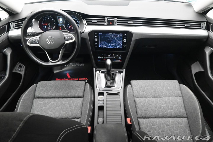 Volkswagen Passat 2,0 TDI 110 kW DSG Busine 2022
