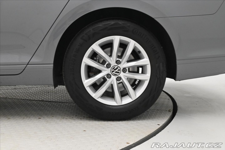 Volkswagen Passat 2,0 TDI 110 kW DSG Busine 2022