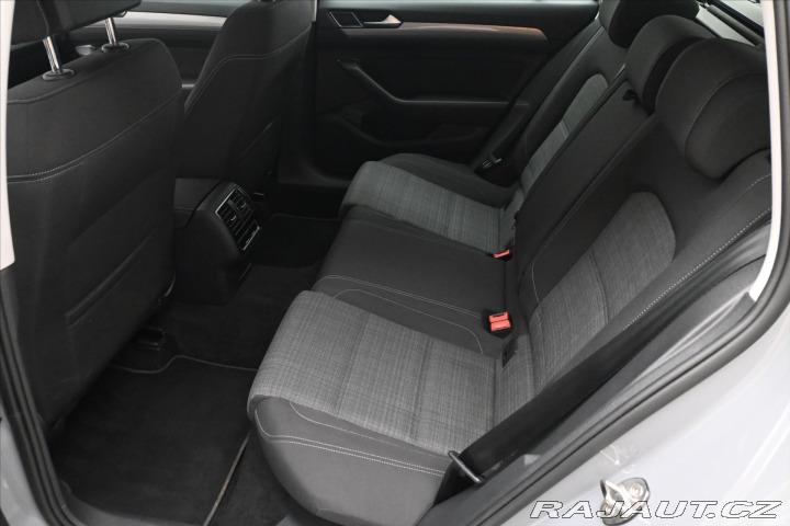 Volkswagen Passat 2,0 TDI 110 kW Business Z 2022