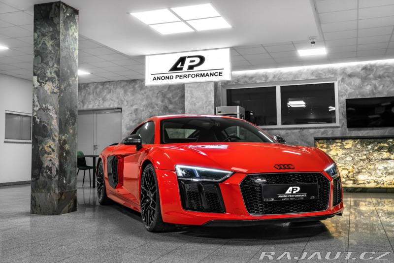 Audi R8 B&O/KARBON/SEATS/PDC/