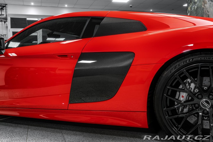 Audi R8 B&O/KARBON/SEATS/PDC/ 2015