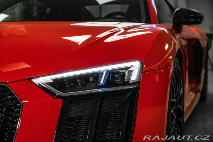 Audi R8 B&O/KARBON/SEATS/PDC/ 2015