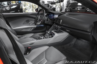 Audi R8 B&O/KARBON/SEATS/PDC/ 2015