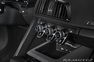 Audi R8 B&O/KARBON/SEATS/PDC/ 2015