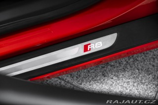 Audi R8 B&O/KARBON/SEATS/PDC/ 2015