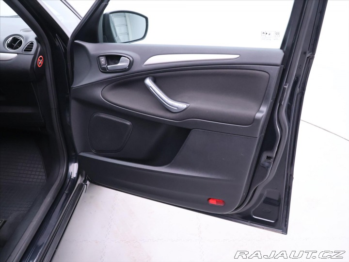 Ford S-MAX 2,0 TDCI 103kW Aut.klima 2011