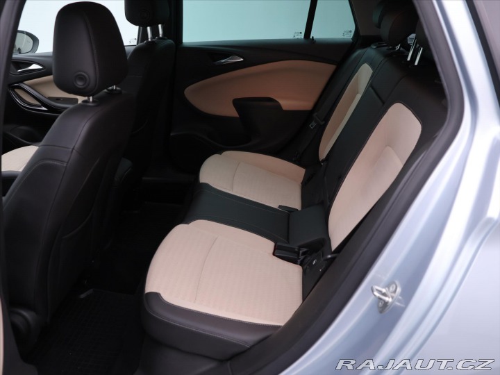 Opel Astra 1,6 CDTi 81kW CZ Sports T 2016