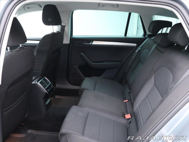 Škoda Superb 2,0 TDI 140kW DSG 4x4 CZ 2018