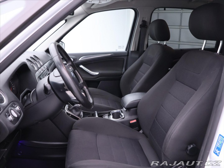 Ford S-MAX 2,0 TDCi 120kW Titanum Ta 2011