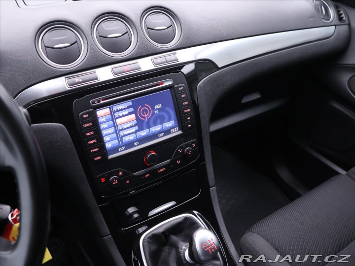 Ford S-MAX 2,0 TDCi 120kW Titanum Ta 2011