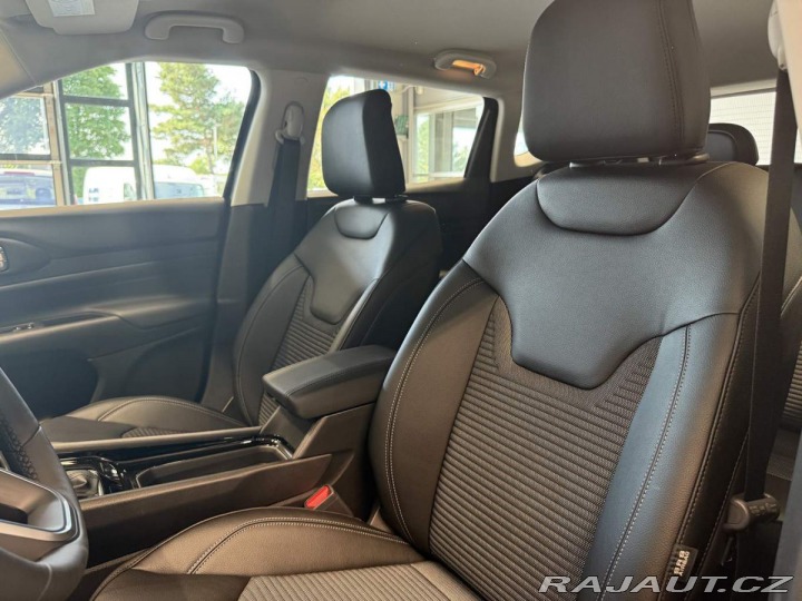 Jeep Compass Altitude 1.5 Turbo e-Hybr 2025