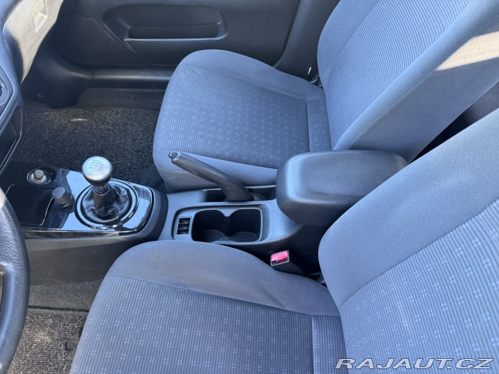 Mitsubishi Lancer 1,6i 72 KW STK 2X KOLA 2005