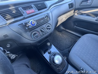 Mitsubishi Lancer 1,6i 72 KW STK 2X KOLA 2005