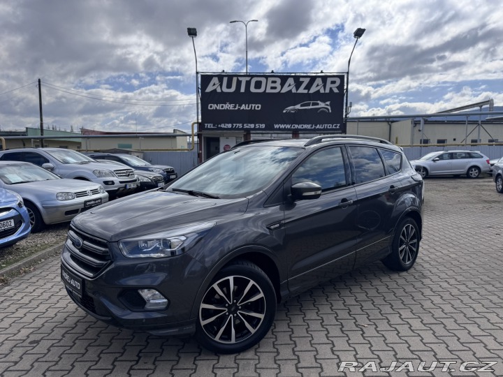 Ford Kuga 1,5i 110 KW ST LINE KOLA 2018