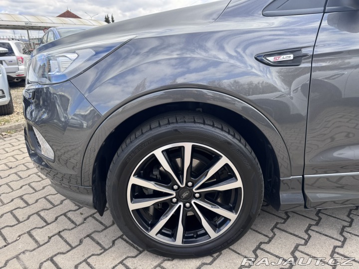 Ford Kuga 1,5i 110 KW ST LINE KOLA 2018