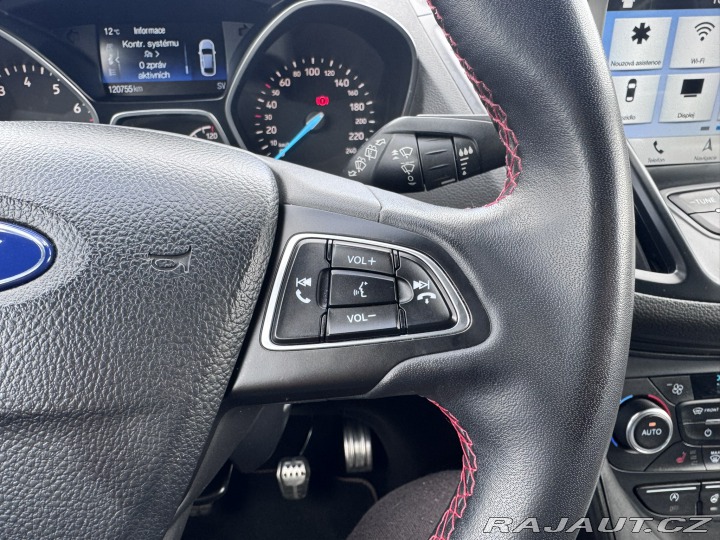 Ford Kuga 1,5i 110 KW ST LINE KOLA 2018