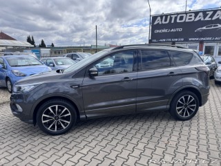 Ford Kuga 1,5i 110 KW ST LINE KOLA 2018