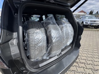 Ford Kuga 1,5i 110 KW ST LINE KOLA 2018