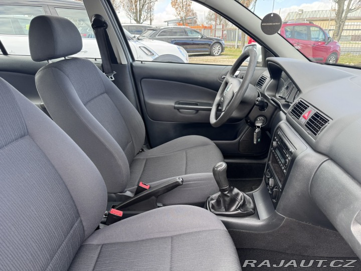 Škoda Octavia 1,4 16V 55 KW STK 1 MAJ 2009