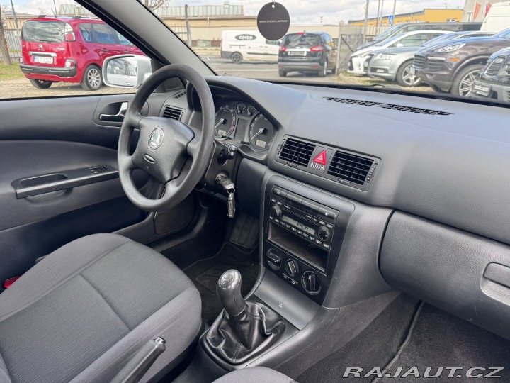 Škoda Octavia 1,4 16V 55 KW STK 1 MAJ 2009