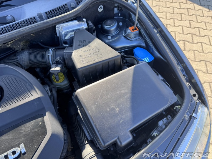 Škoda Fabia 1,9 TDI 74 KW 1. MAJ KAR. 2004