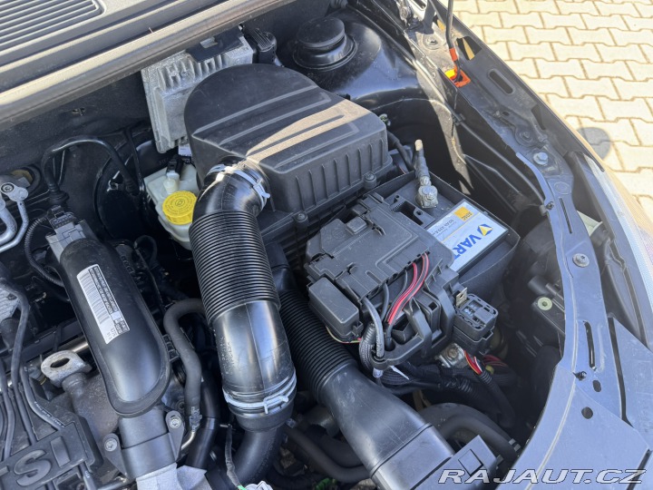 Škoda Roomster 1,2 TSI 63KW STYLE 1. MAJ 2011