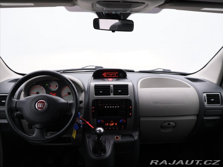 Fiat Scudo 2,0 JTD 120 kW 8-Míst Lon 2012