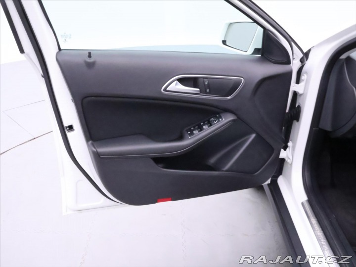 Mercedes-Benz GLA 2,1 200CDI 100kW Aut. Nav 2019