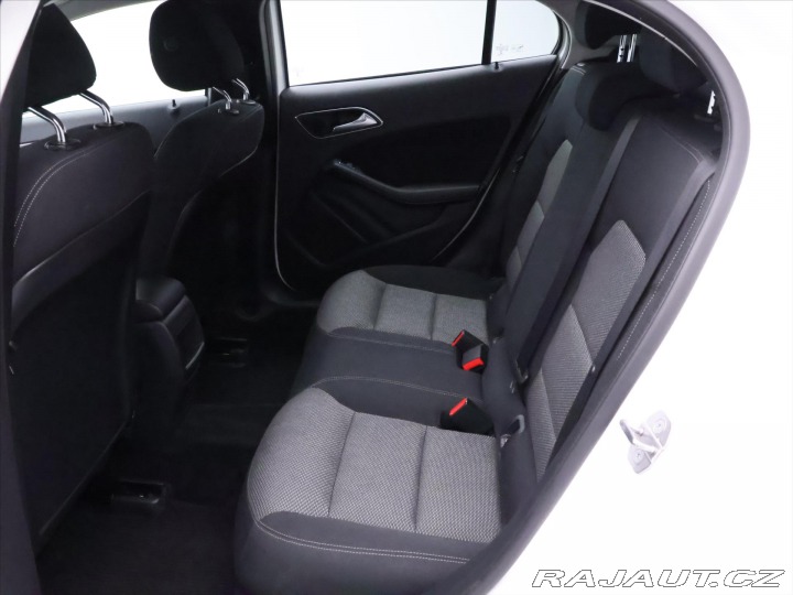 Mercedes-Benz GLA 2,1 200CDI 100kW Aut. Nav 2019