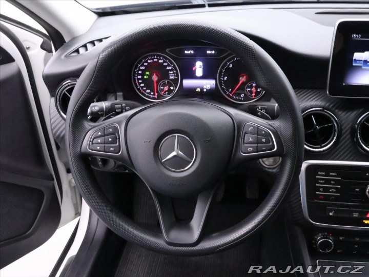 Mercedes-Benz GLA 2,1 200CDI 100kW Aut. Nav 2019