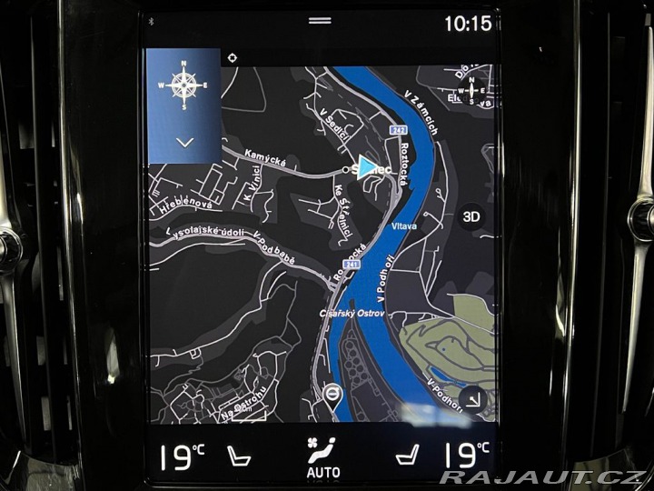 Volvo V60 D3 MOMENTUM PRO, LED, KEY 2020