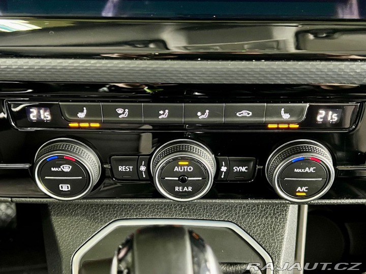 Volkswagen Multivan 2.0 TDI 150 kW 4M DSG, AL 2023